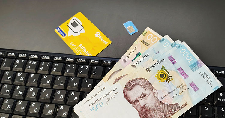Шахраї перевипустити сім карту і набрали онлайн кредитів